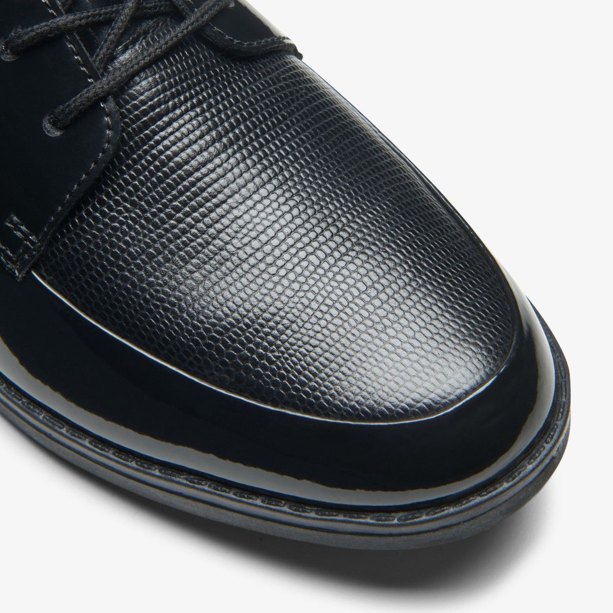 Clarks Aubrie Dress Youth Black Patent