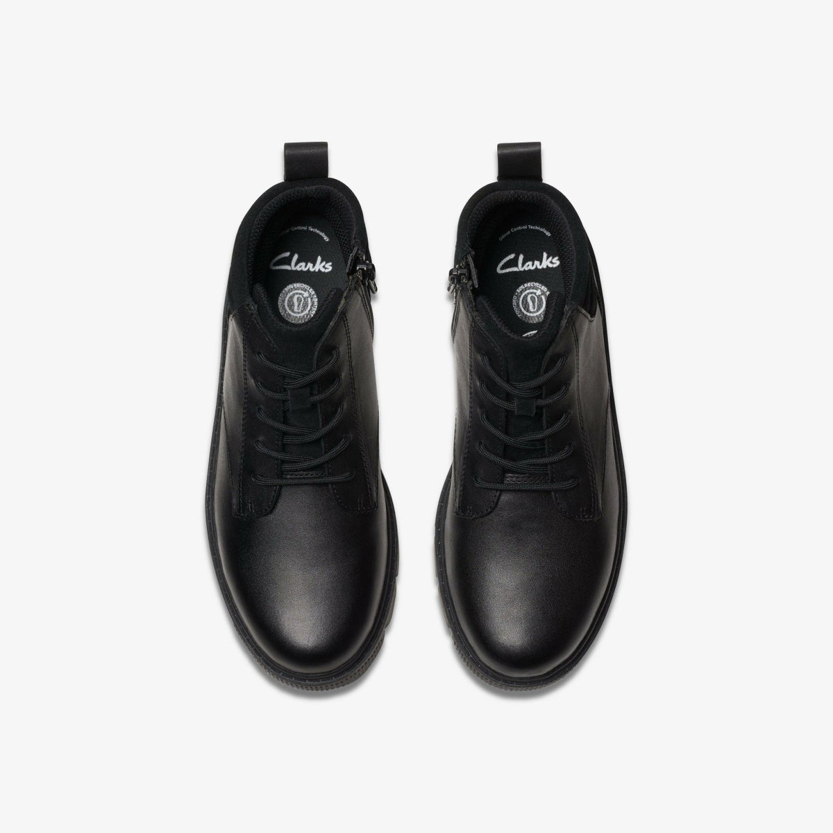 Clarks Lorcam Trail Older Black Leather