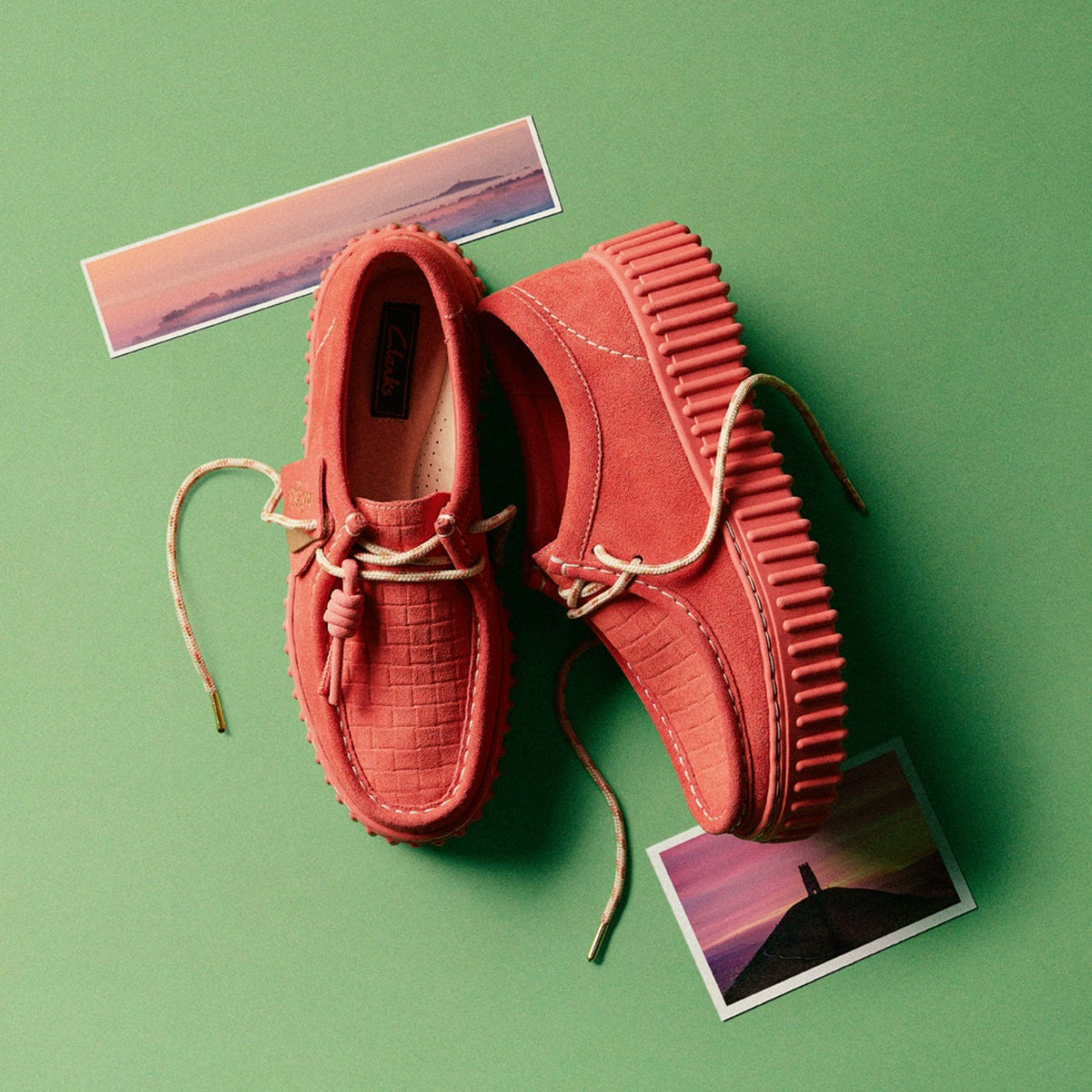 Clarks Torhill Bee Coral Suede