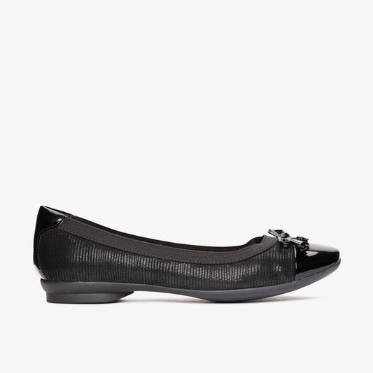 Clarks Candra Glow Black Suede