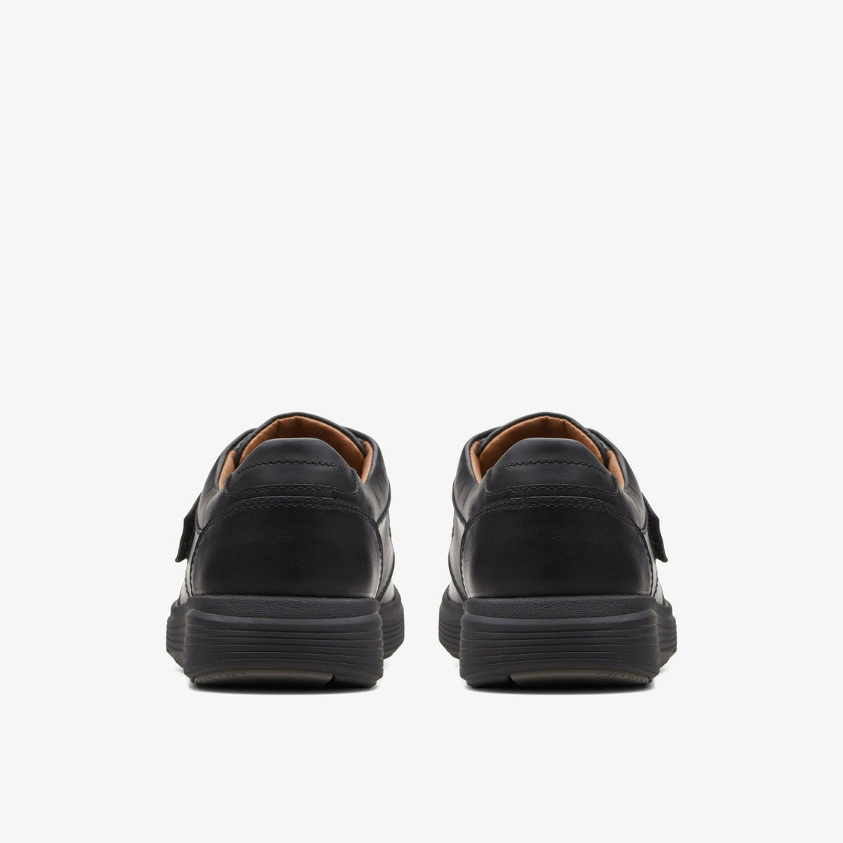 Clarks Un Abode Strap Loafer Black Leather