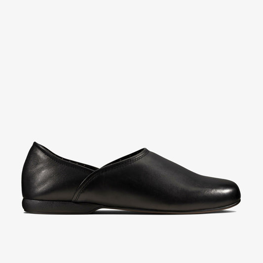 Clarks Harston Elite Slipper Black Leather