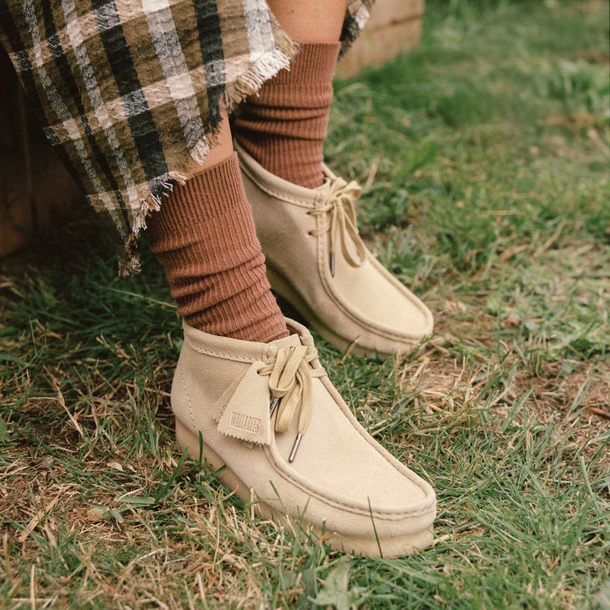 Clarks Wallabee Boot Maple Suede