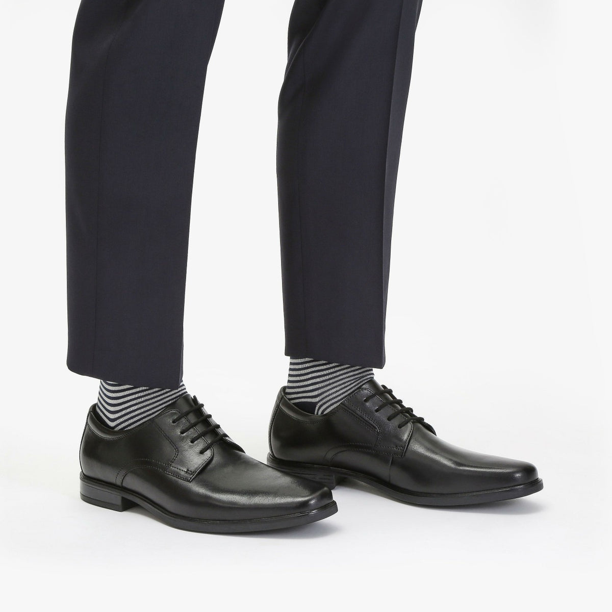 Clarks Howard Walk Black Leather
