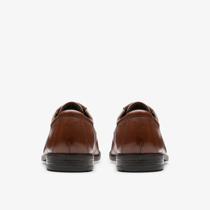 Clarks Howard Walk Dark Tan Leather