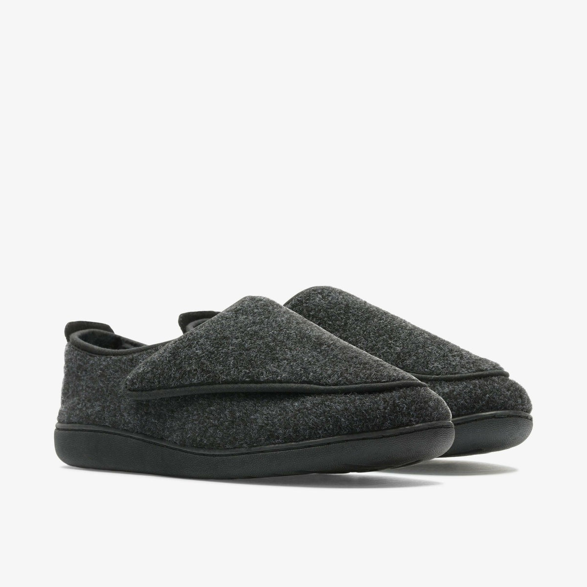 Clarks King Riptape Slipper Dark Grey Felt