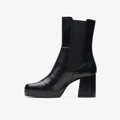 Clarks Pique Up Black Leather