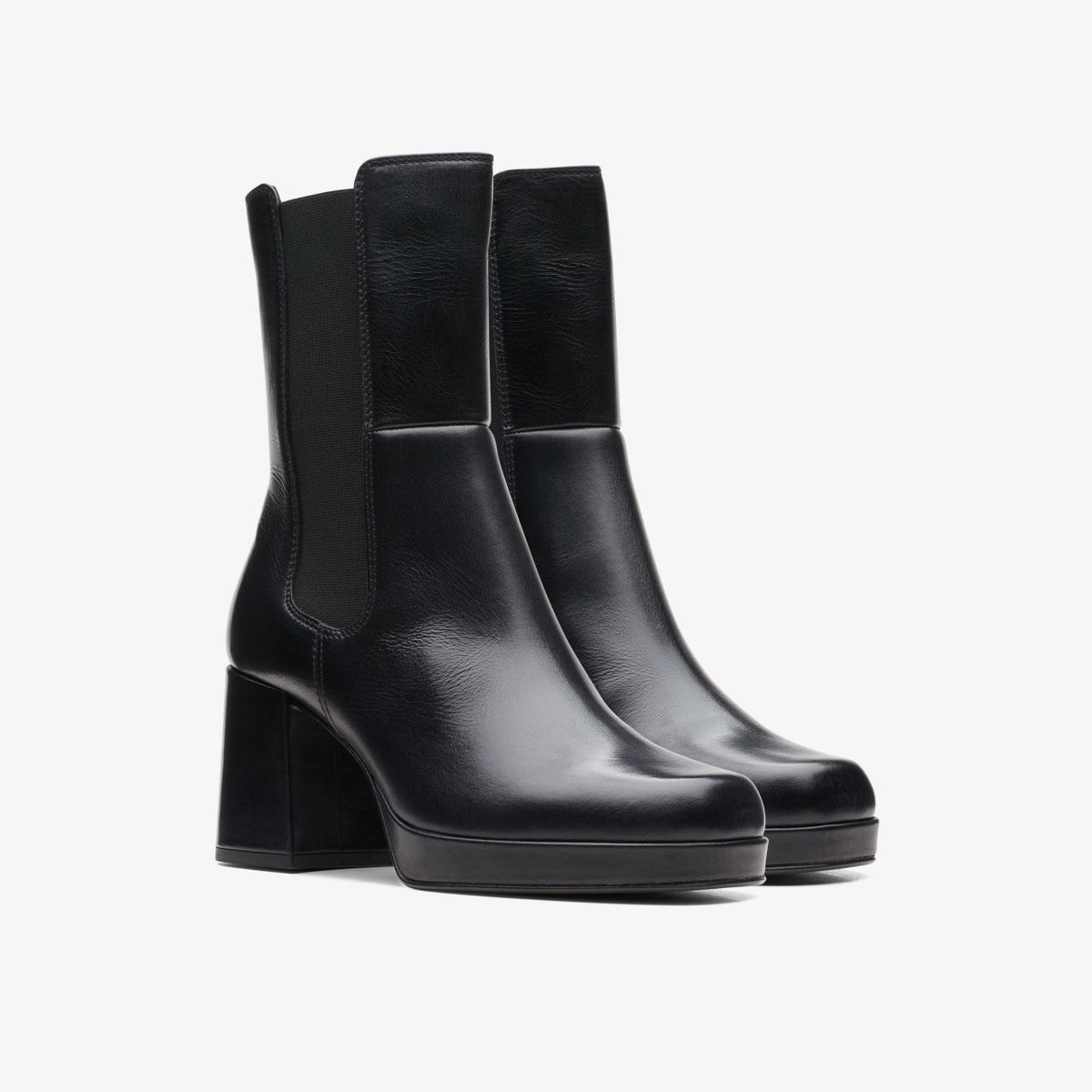 Clarks Pique Up Black Leather