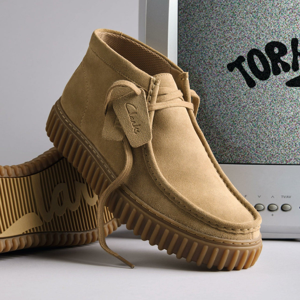 Clarks Torhill Hi Dark Sand Suede