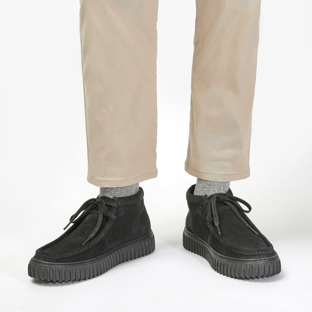 Clarks Torhill Hi Black Suede