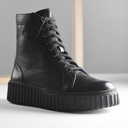 Clarks Torhill Rise Ankle Boot Black Leather