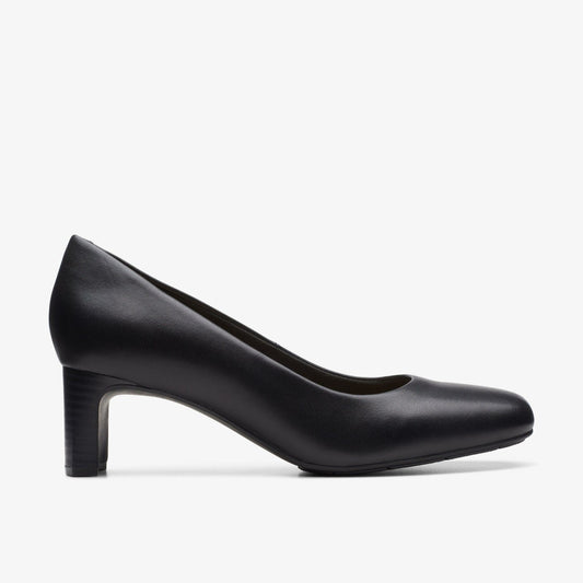 Clarks Kyndall Iris Black Leather