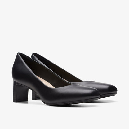 Clarks Kyndall Iris Black Leather