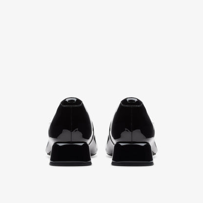 Clarks Daiss 30 Shine Black Patent