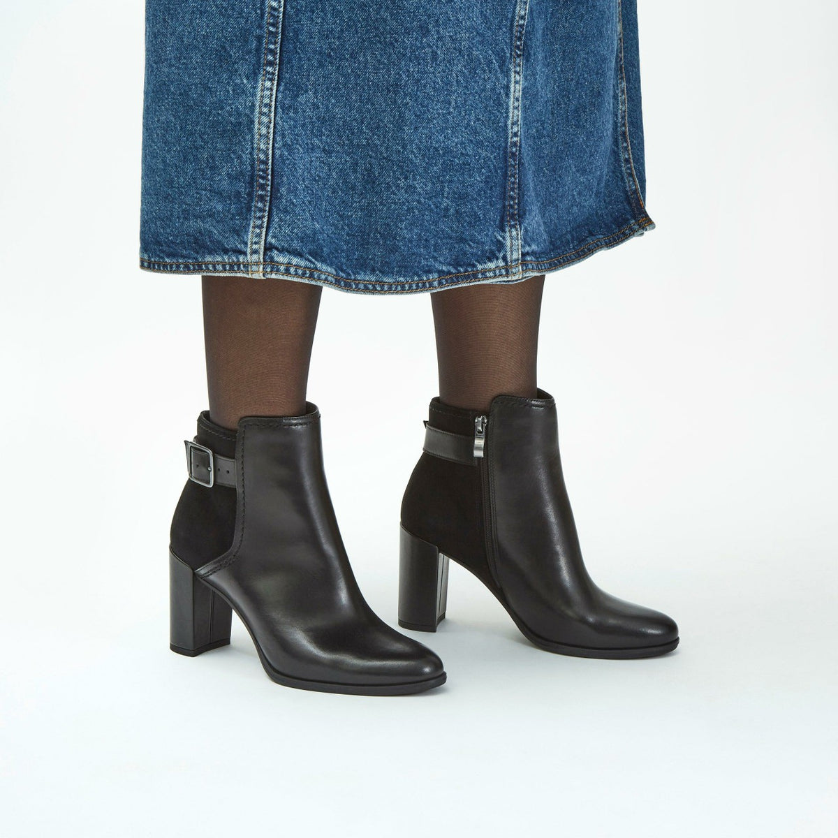 Clarks Freva 85 Buckle Black Leather