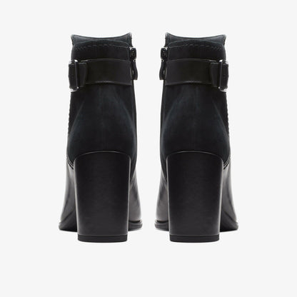 Clarks Freva 85 Buckle Black Leather