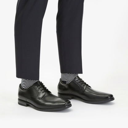 Clarks Howard Over Black Leather