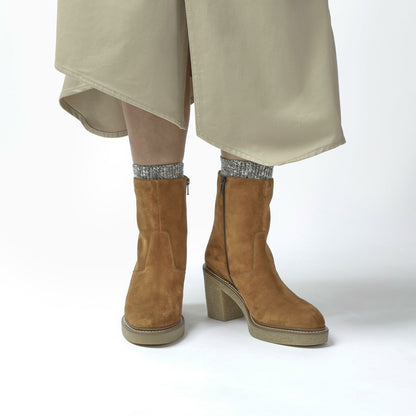 Clarks Colden Up Dark Tan Suede