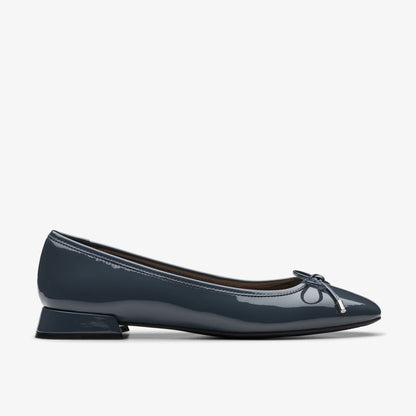 Clarks Ubree 15 Step Navy Patent
