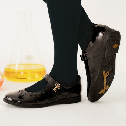 Clarks Lock Magic Kid Black Patent