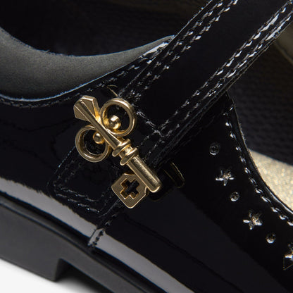 Clarks Lock Magic Kid Black Patent