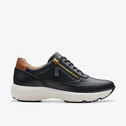 Clarks Tivoli Zip Black Leather