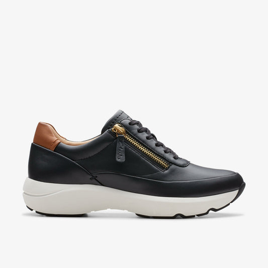 Clarks Tivoli Zip Black Leather