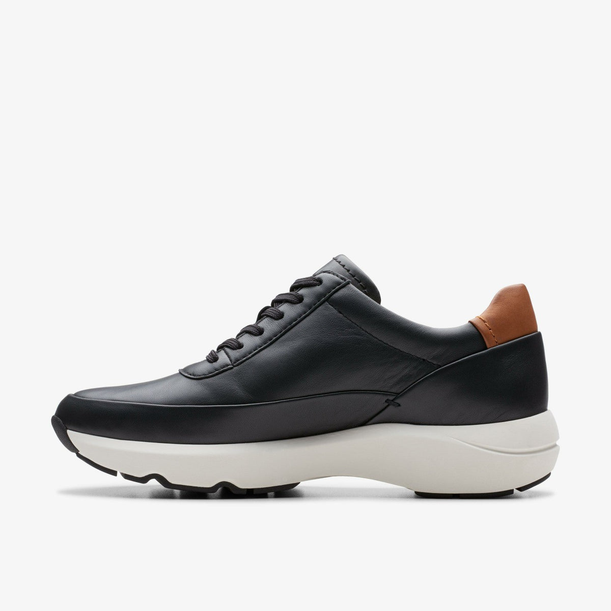 Clarks Tivoli Zip Black Leather