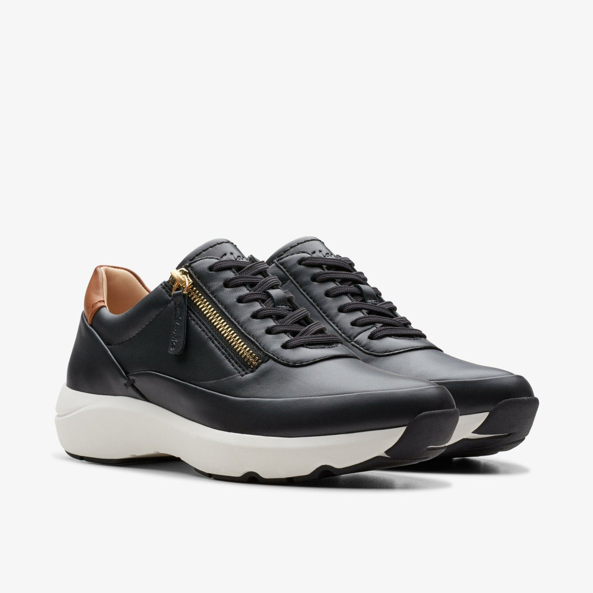 Clarks Tivoli Zip Black Leather