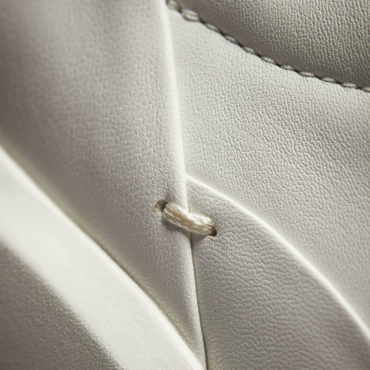 Clarks Tivoli Zip Off White Leather