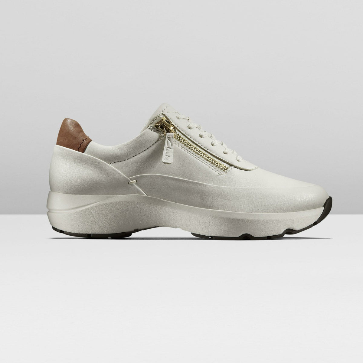Clarks Tivoli Zip Off White Leather
