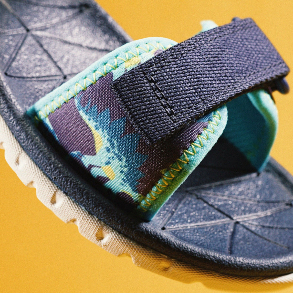 Clarks Surfing Tide Kid Navy