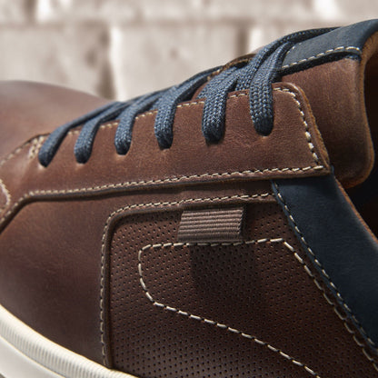 Clarks Mapstone Lace Mahogany Leather