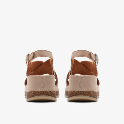 Clarks Kassanda Step Sand Nubuck