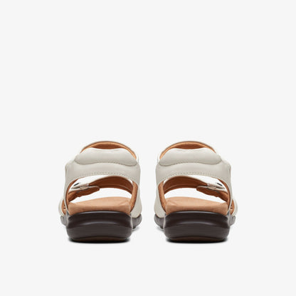 Clarks Kitly Ave Off White Leather