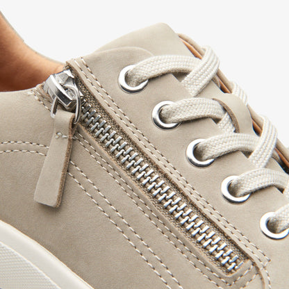 Clarks Nalle Lace Stone Nubuck