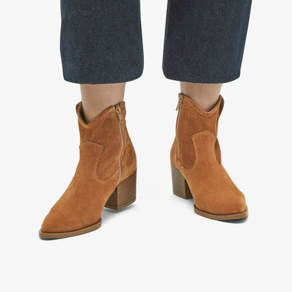 Clarks Elder Rae Tan Suede