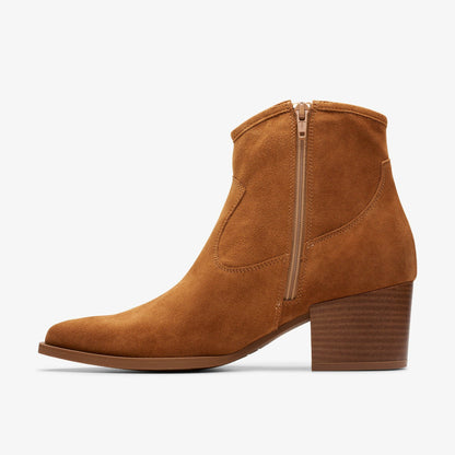 Clarks Elder Rae Tan Suede