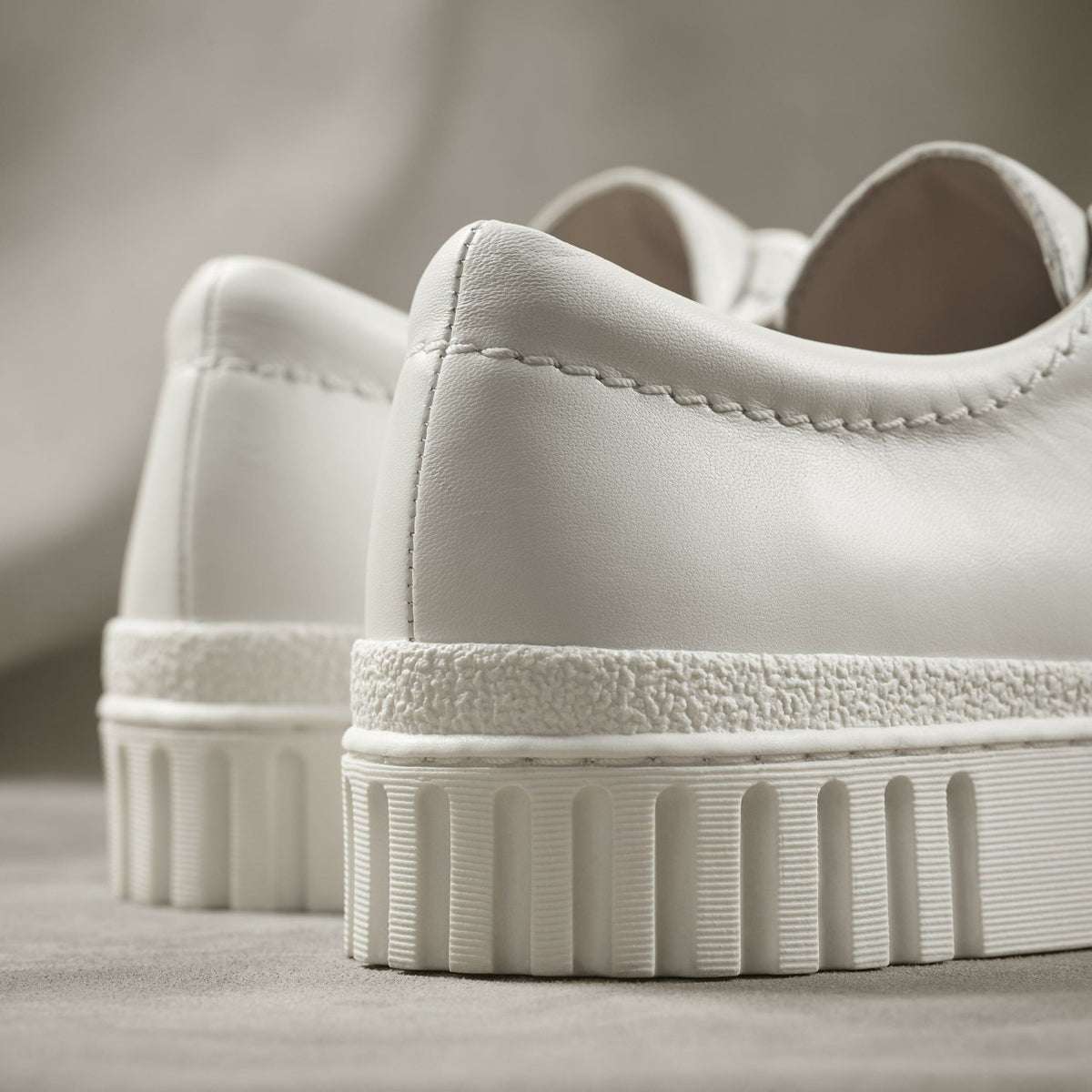 Clarks Mayhill Walk Off White Leather