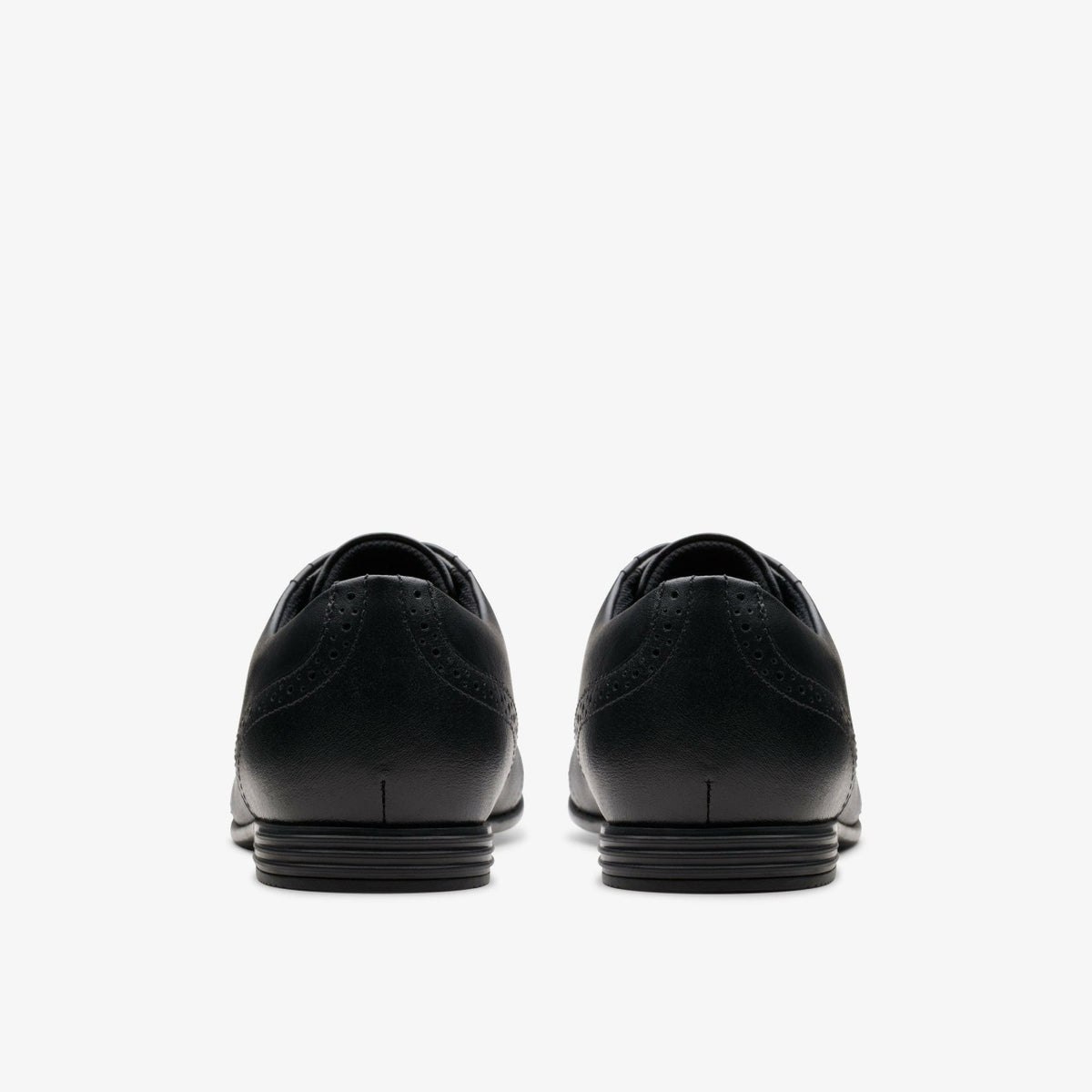 Clarks Finja Brogue Youth Black Leather