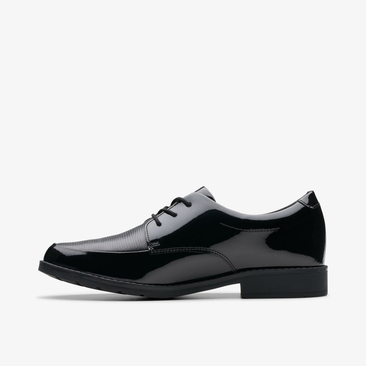 Clarks Aubrie Dress Youth Black Patent