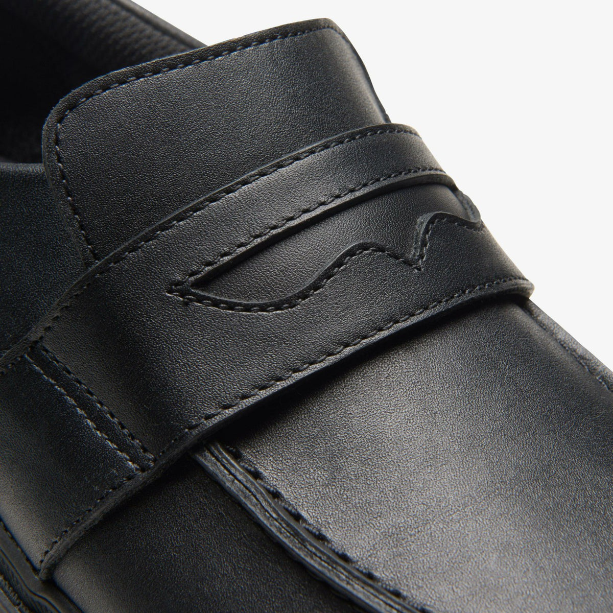 Clarks Lorcam Craft Youth Black Leather