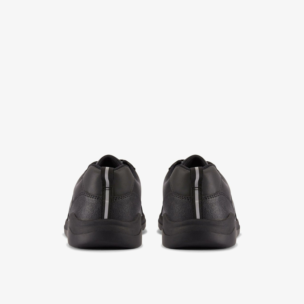 Clarks Daze Loop 2 Youth Black Leather