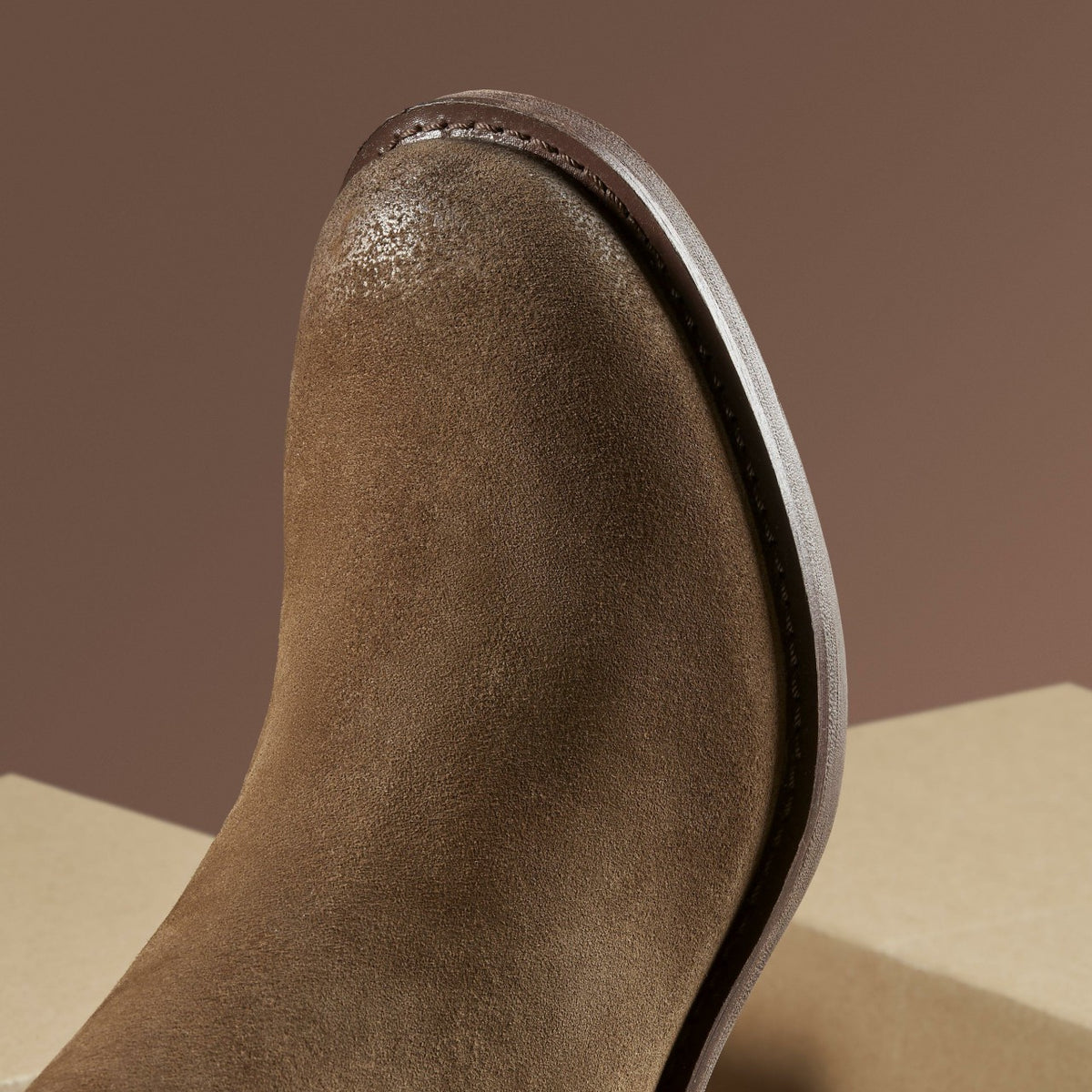 Clarks Chamberly Top Walnut Suede