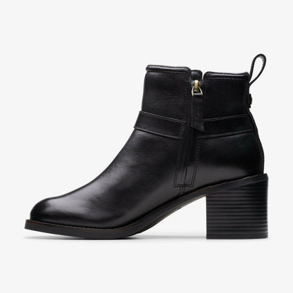 Clarks Chamberly Trim Black Leather