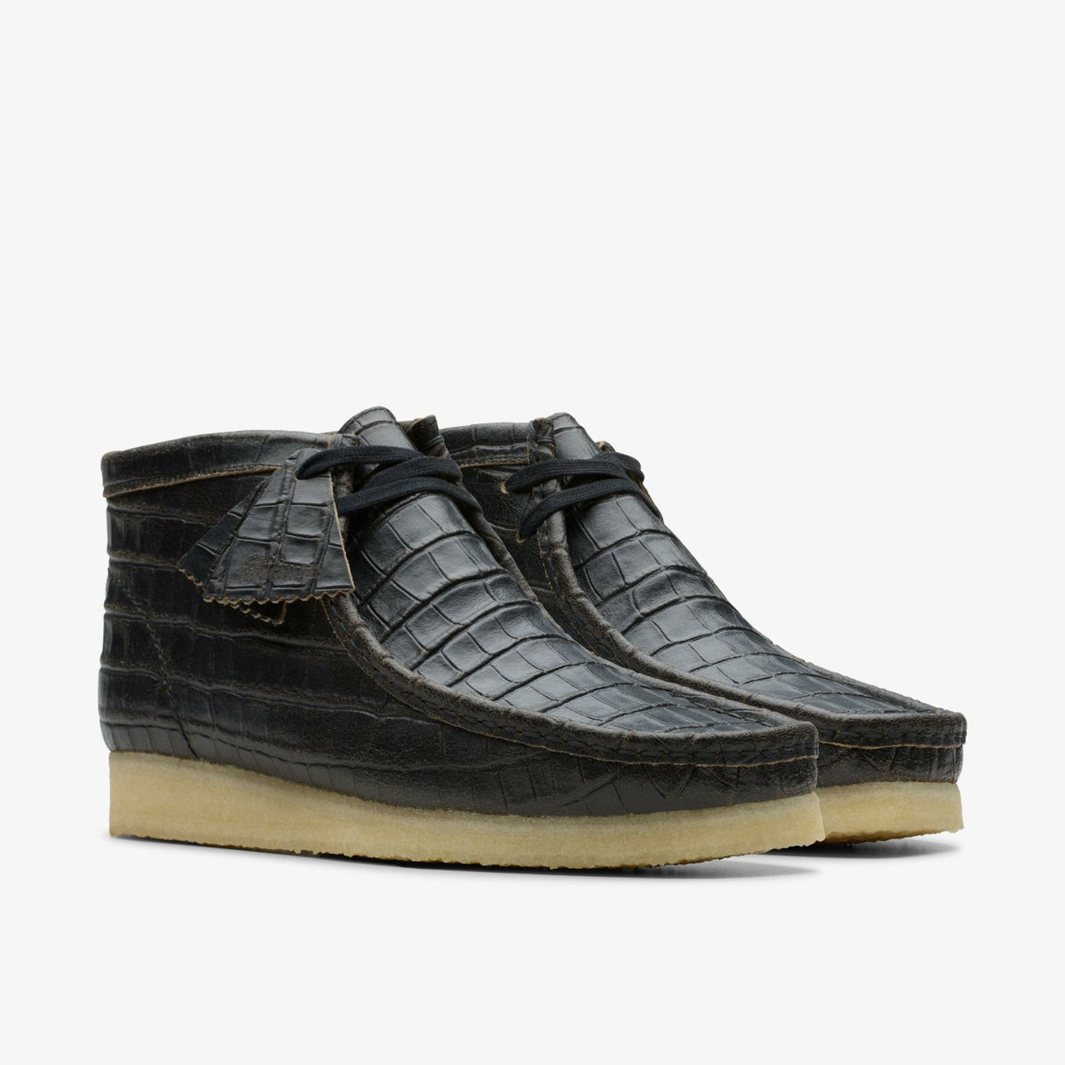 Clarks Wallabee Boot Black Crocodile Distress