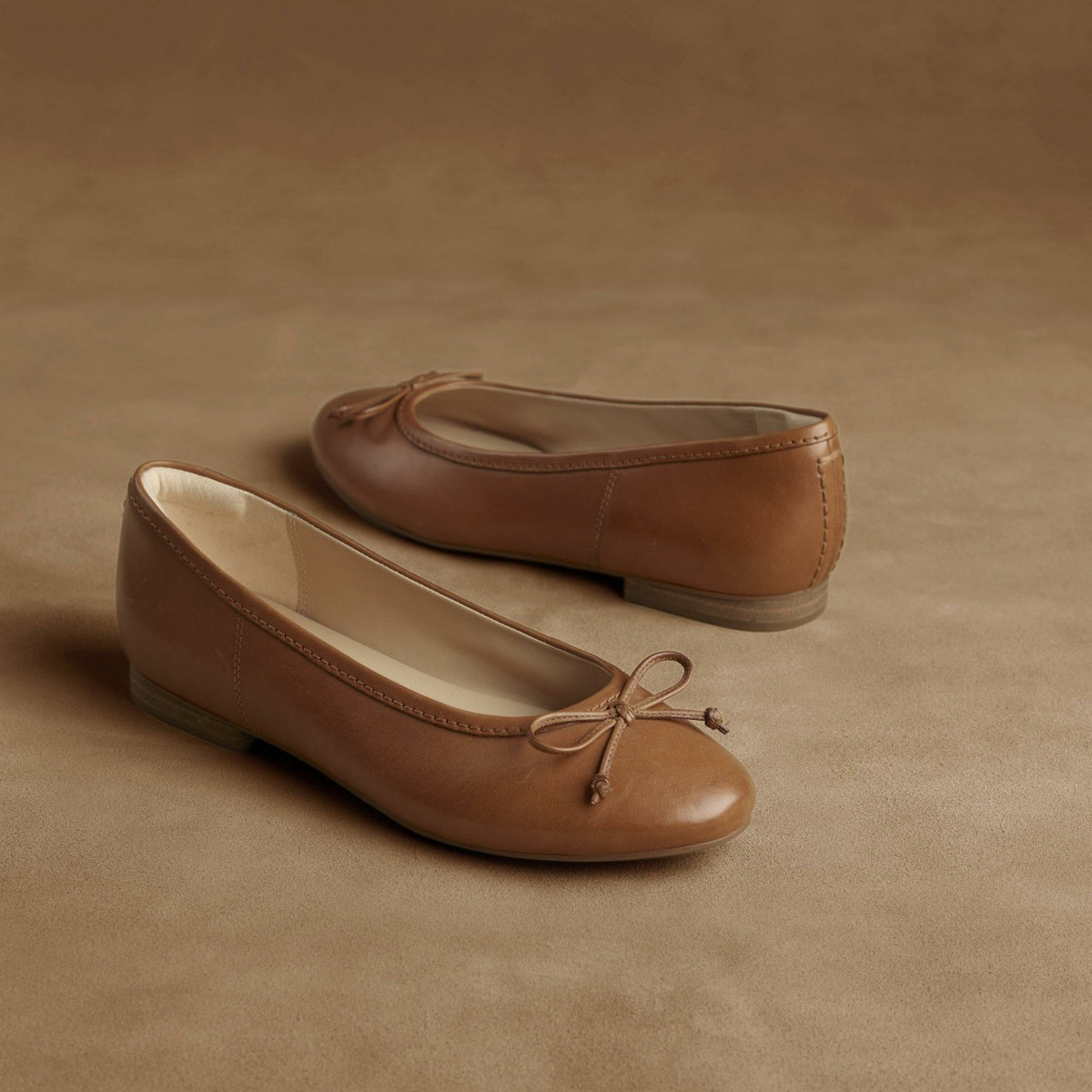 Clarks Fawna Lily Tan Leather