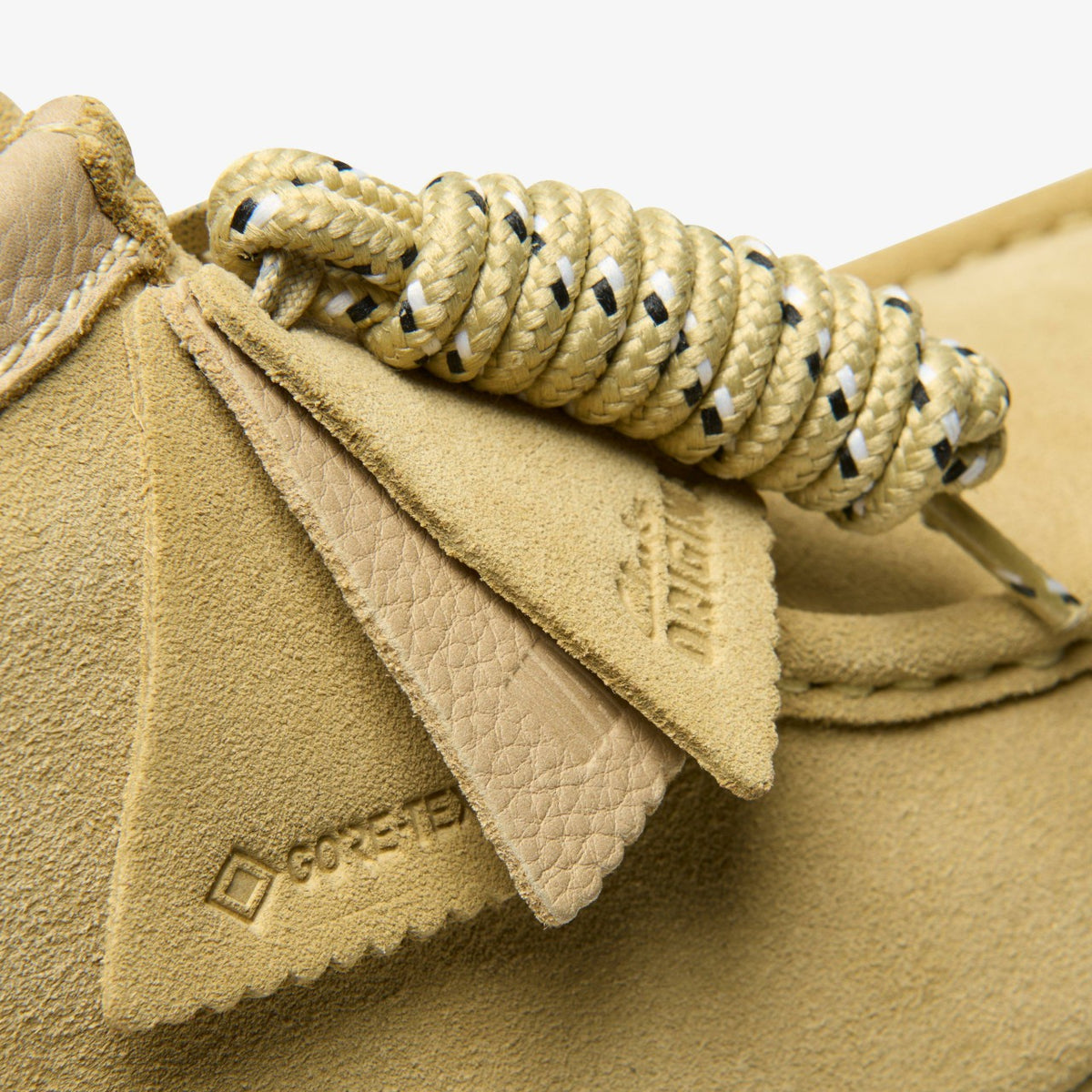 Clarks Wallabee Boot GORE-TEX Maple Suede