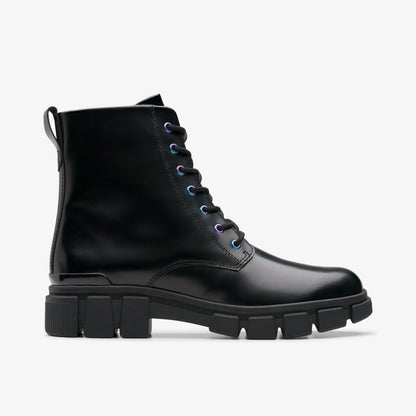 Clarks Evyn Top Youth Black