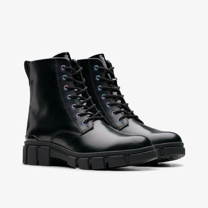 Clarks Evyn Top Youth Black